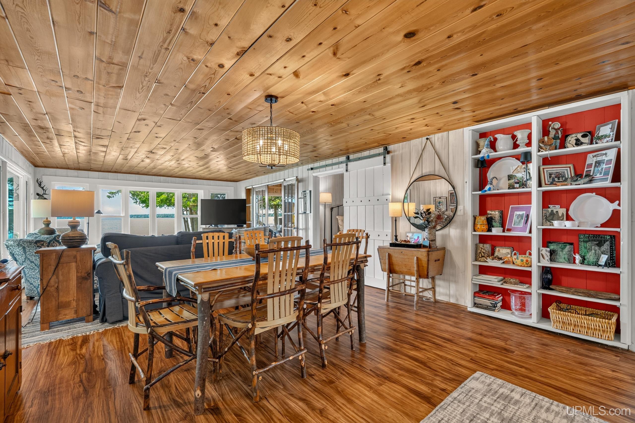 703 Corbridge Road Gulliver, MI 49840 - Photo 6 of 77