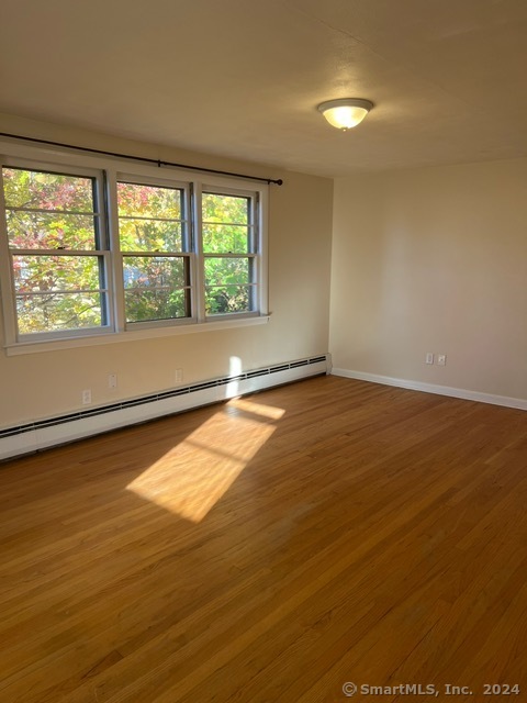 19 Ann Street Manchester, CT 06040 - Photo 13 of 39