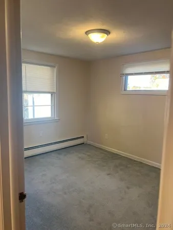 $2,000 | 19 Ann Street, Manchester, CT 06040