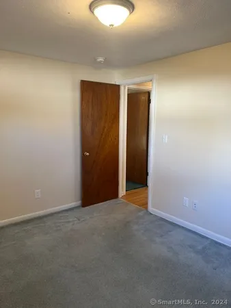 $2,000 | 19 Ann Street, Manchester, CT 06040