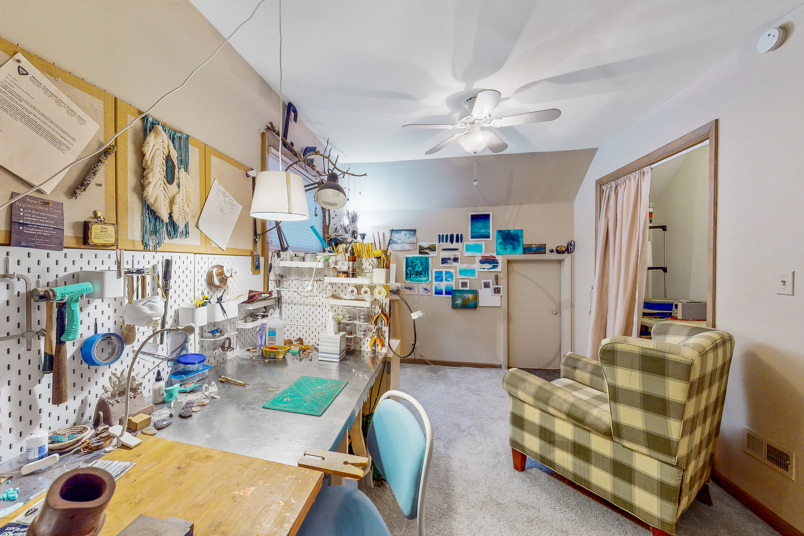 823 South Western Avenue Park Ridge, IL 60068 - Photo 26 of 39 a view of a workspace with furniture and toys