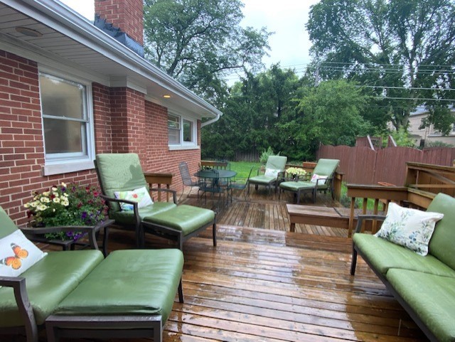823 South Western Avenue Park Ridge, IL 60068 - Photo 33 of 39 a backyard of a house with seating space
