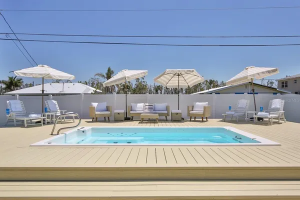 $6,000 | 3719 118th Street West, Bradenton, FL 34210