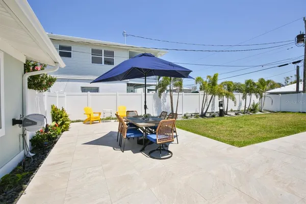 $6,000 | 3719 118th Street West, Bradenton, FL 34210