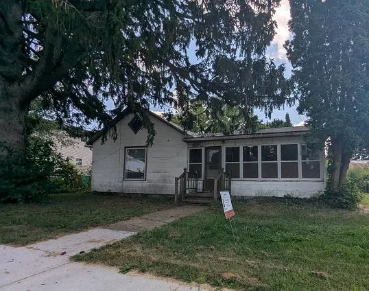 $64,900 | 181 West 2nd Street, Vermontville, MI 49096