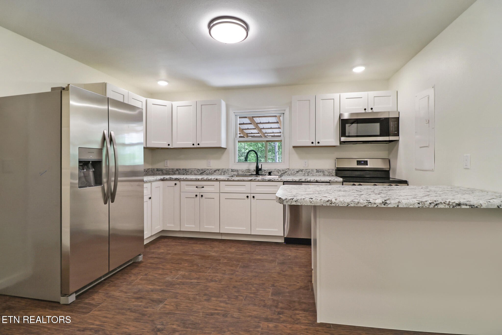 135 Frank Tinch Road Jamestown, TN 38556 - Photo 15 of 37 Gallery Image 15