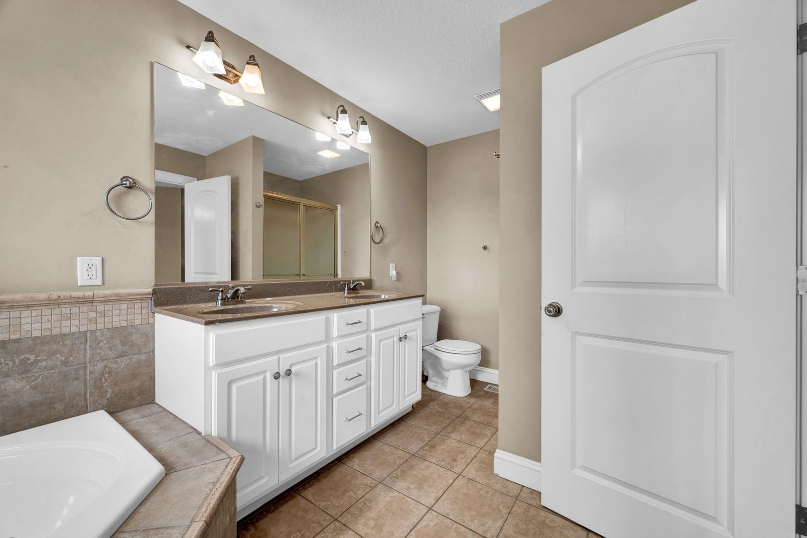 1711 Glenbridge Road Bloomington, IL 61704 - Photo 23 of 54