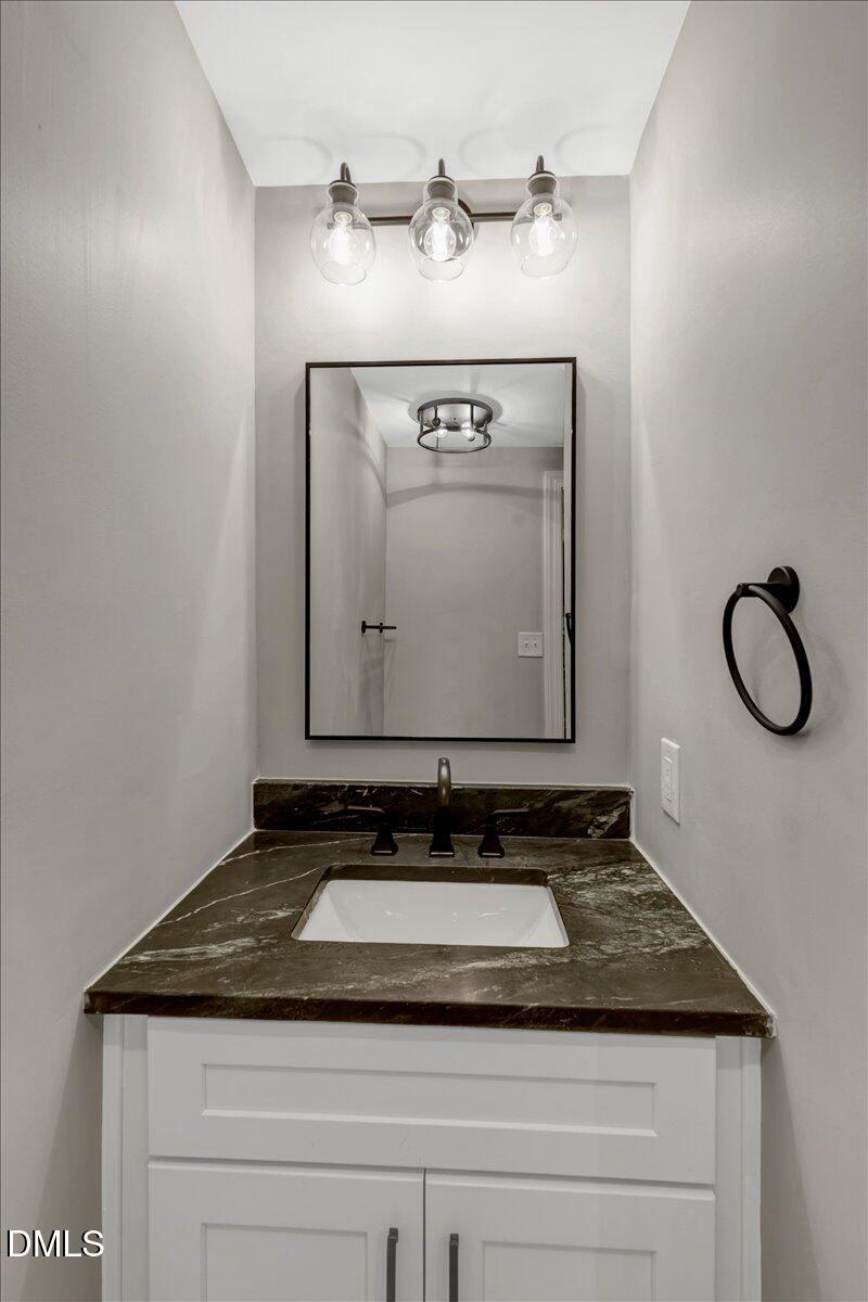 950 Cedar Cove Road Henderson, NC 27537 - Photo 27 of 75