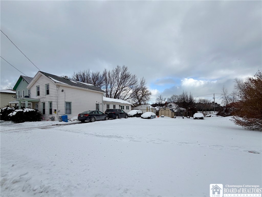 58 Ruggles Street Dunkirk, NY 14048 - Photo 2 of 19