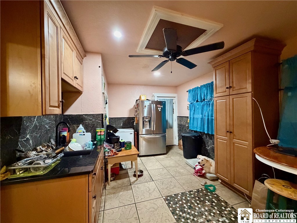 58 Ruggles Street Dunkirk, NY 14048 - Photo 4 of 19