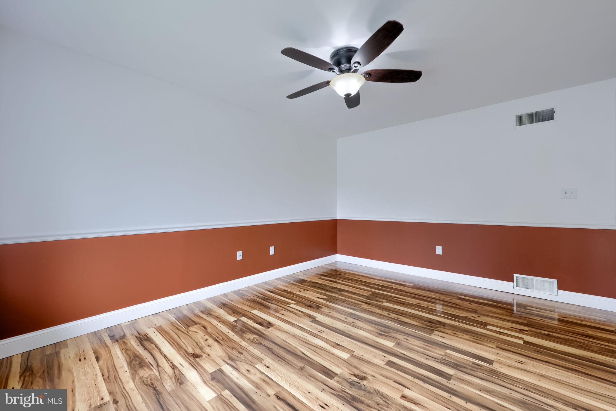 131 South Oak Street Lititz, PA 17543 - Photo 8 of 41 Gallery Image 8
