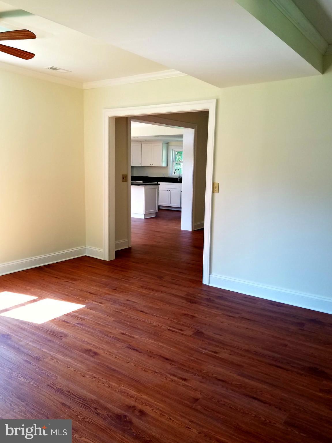 22601 Pot Pie Road Wittman, MD 21676 - Photo 10 of 25 Living Room