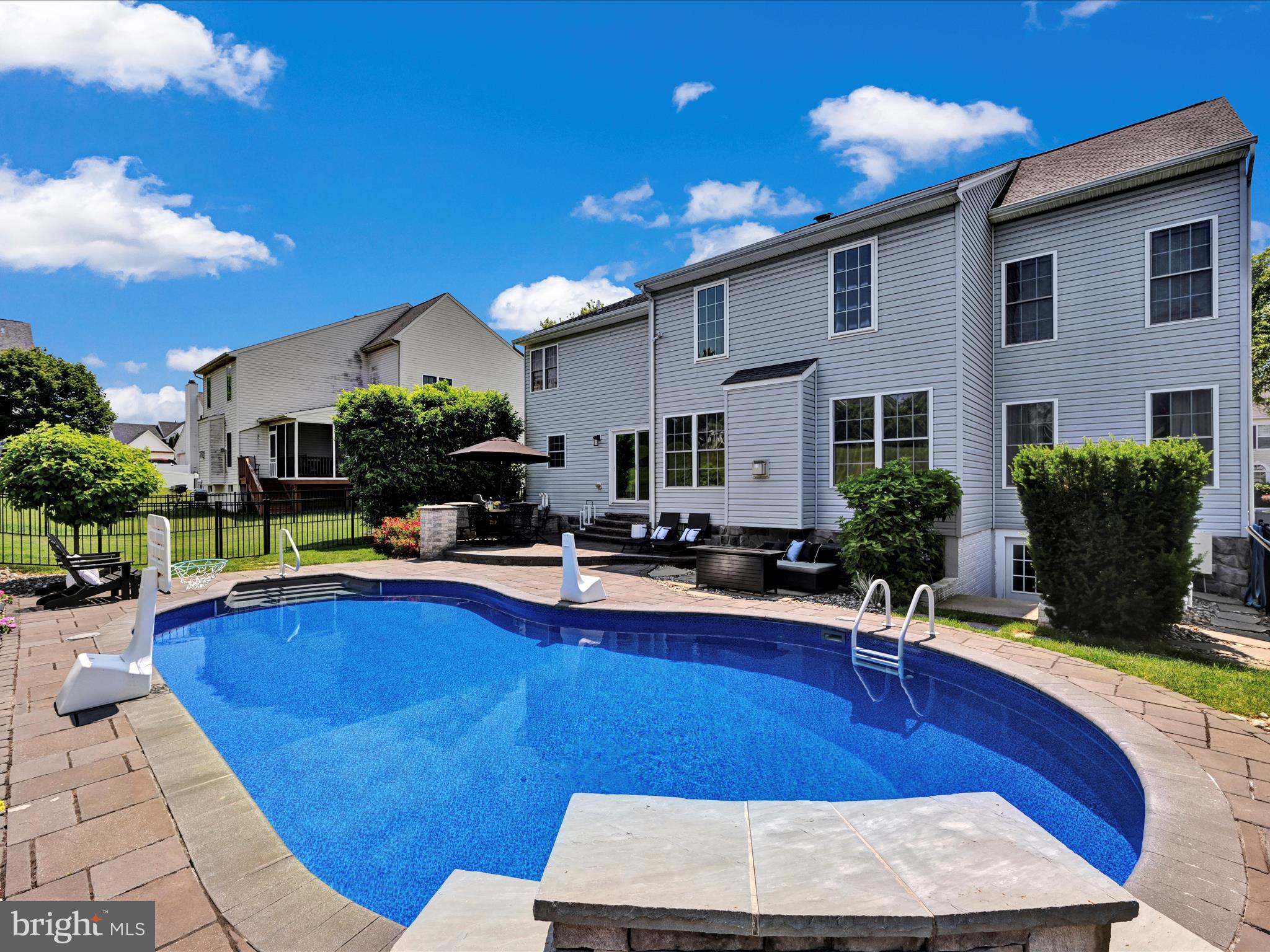7559 Pinewild Road Seven Valleys, PA 17360 - Photo 4 of 78 Saltwater Pool