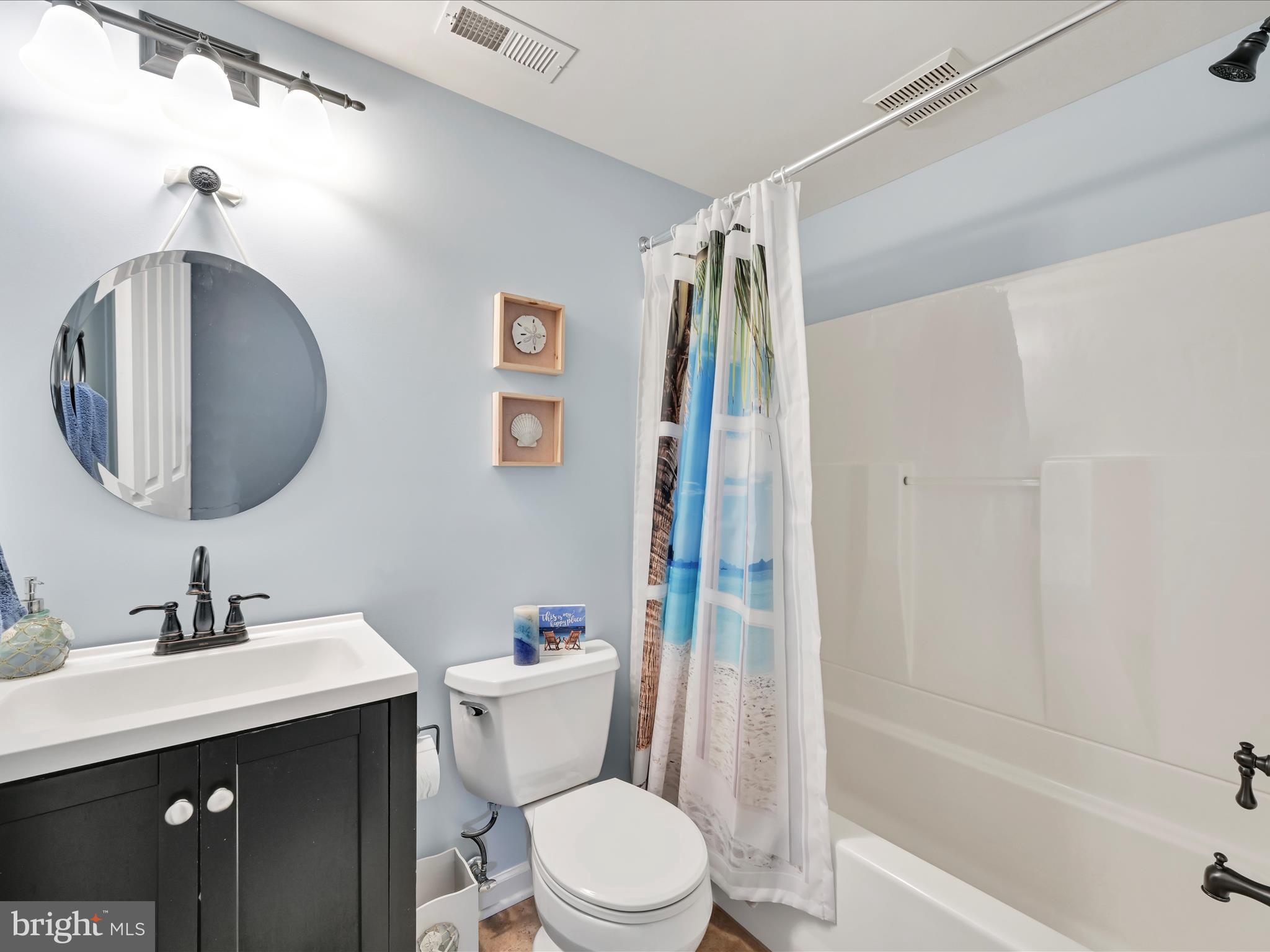 7559 Pinewild Road Seven Valleys, PA 17360 - Photo 44 of 78 Bathroom 3