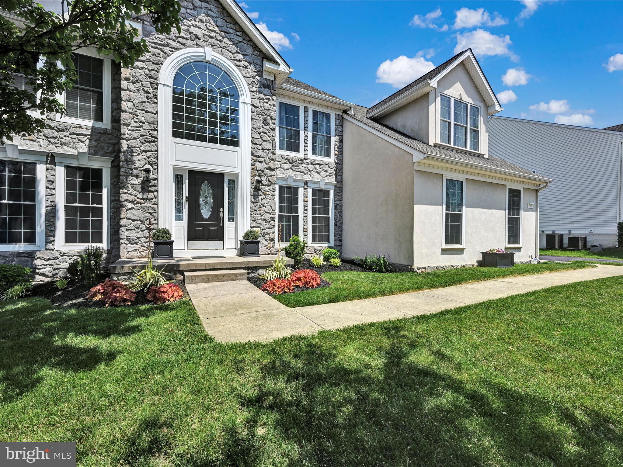 7559 Pinewild Road Seven Valleys, PA 17360 - Photo 5 of 78 Front