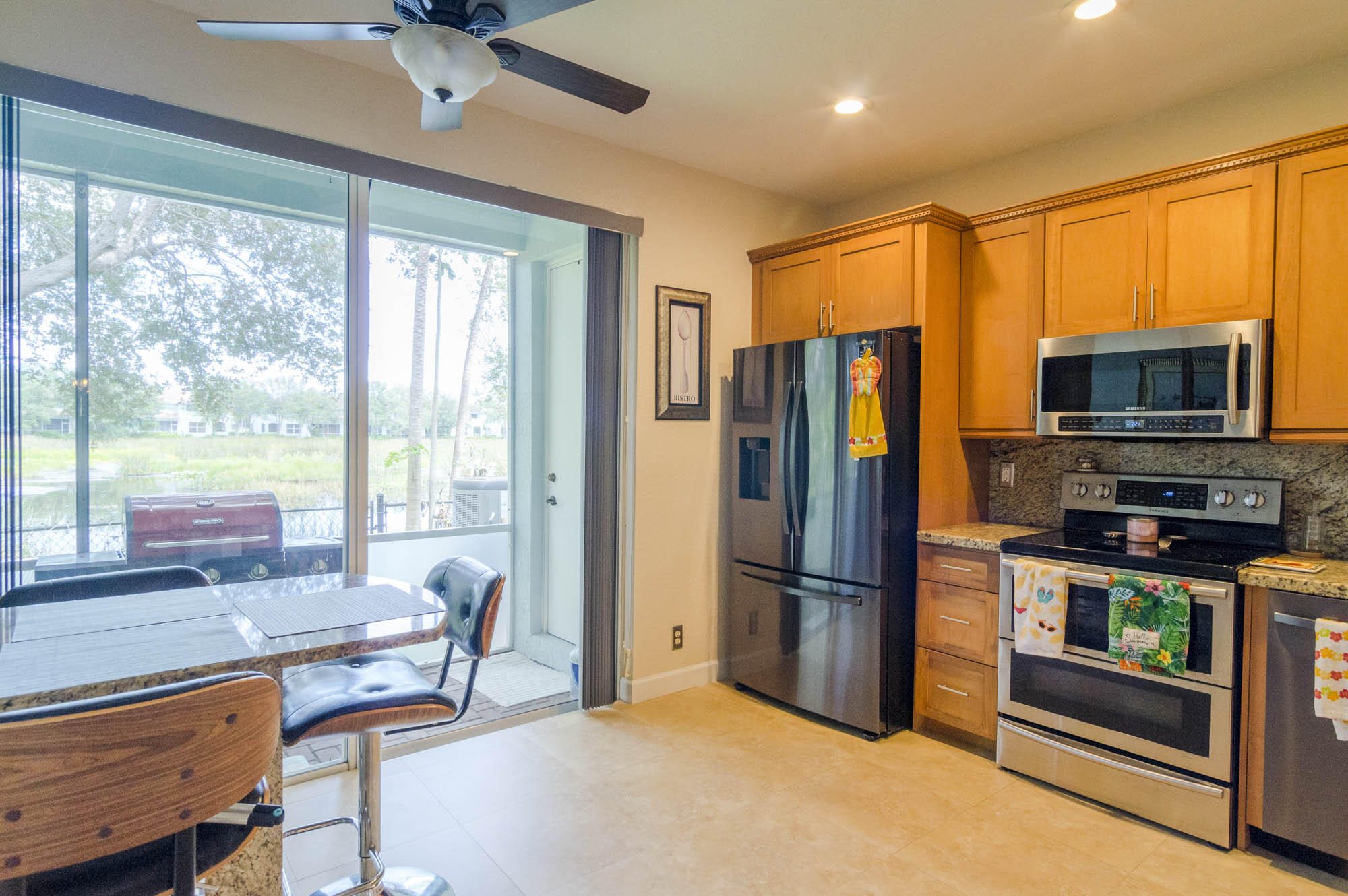 2045 Oakhurst Way Riviera Beach, FL 33404 - Photo 6 of 25 _IMG0511
