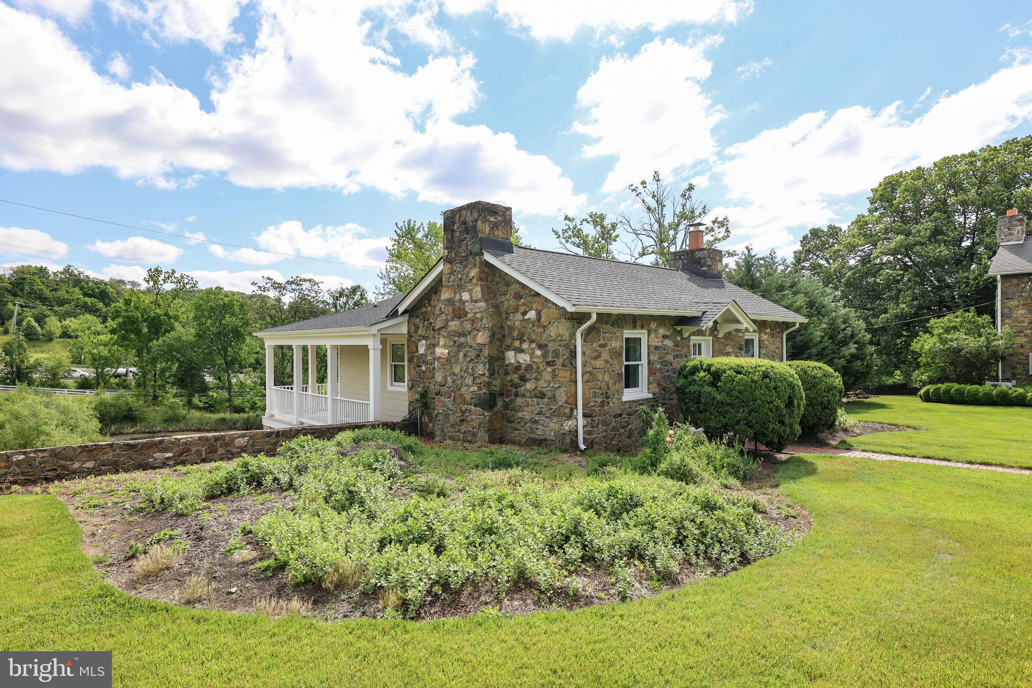 17781 Roxbury Hall Road Leesburg, VA 20175 - Photo 91 of 107 Stone cottage with new remodeled addition