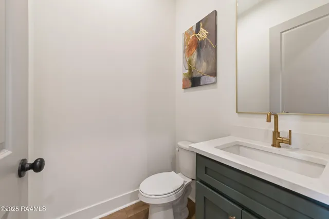 $269,000 | 315 Sandstone Avenue, Unit 202, Scott, LA 70583