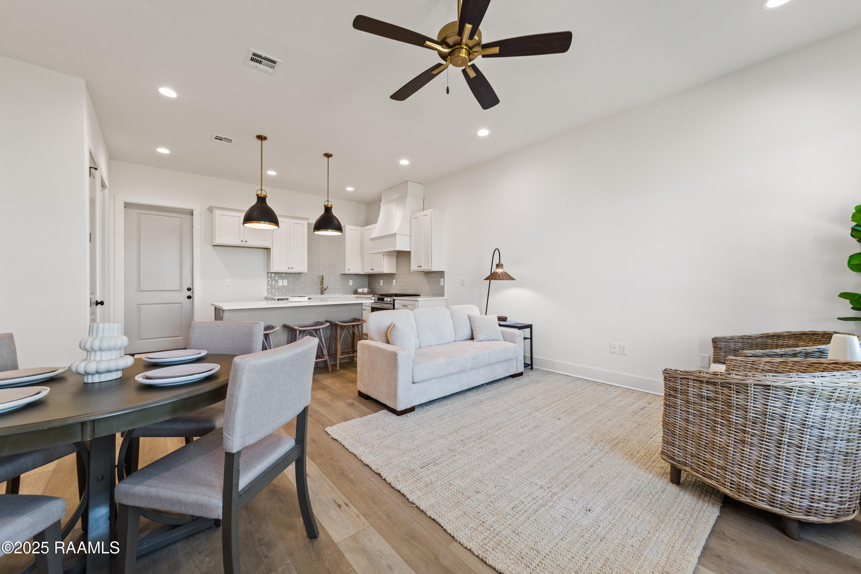 315 Sandstone Avenue, Unit 202 Scott, LA 70583 - Photo 13 of 29 315 Sandstone Unit 202-42