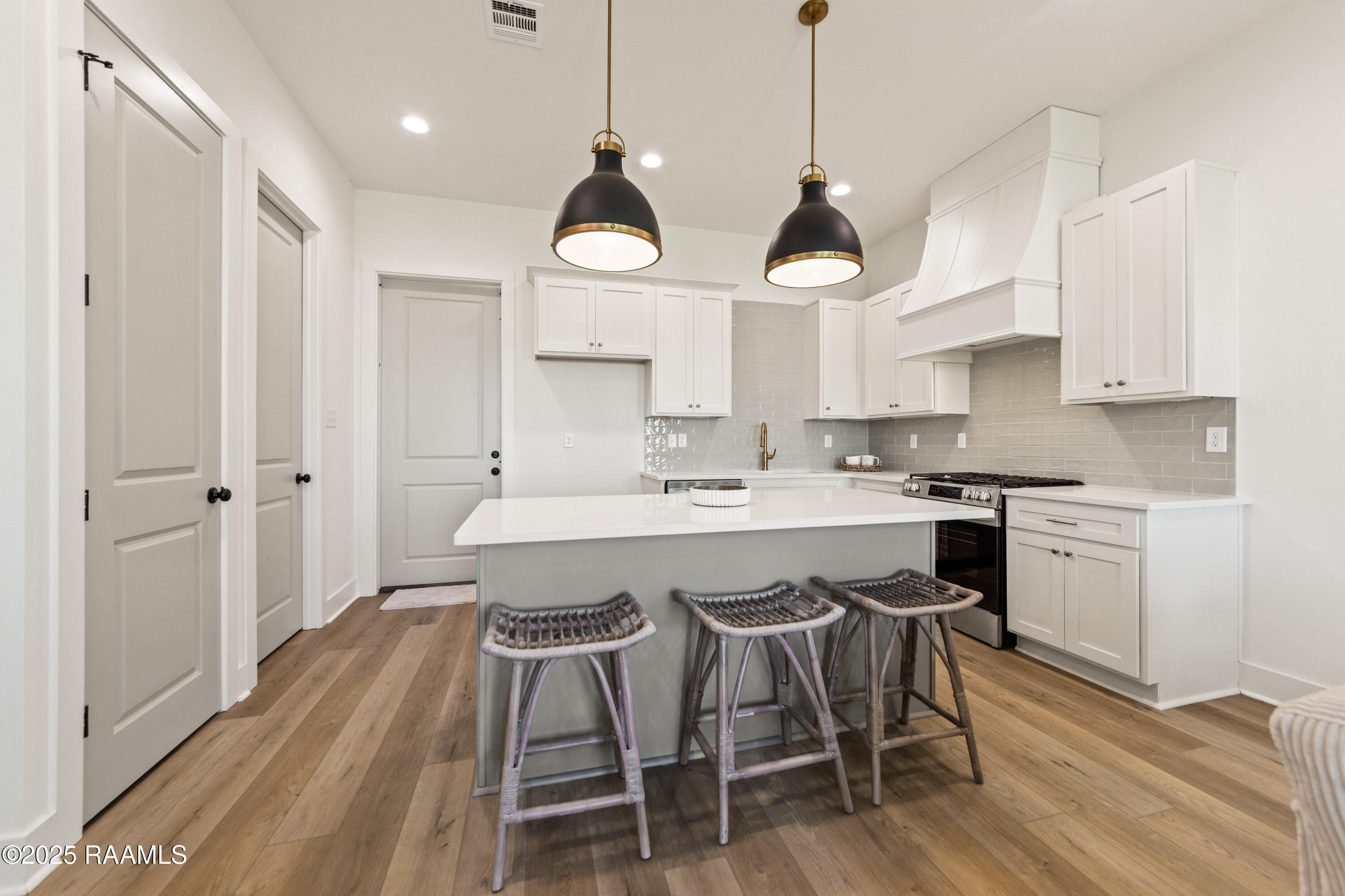 315 Sandstone Avenue, Unit 202 Scott, LA 70583 - Photo 8 of 29 315 Sandstone Unit 202-48