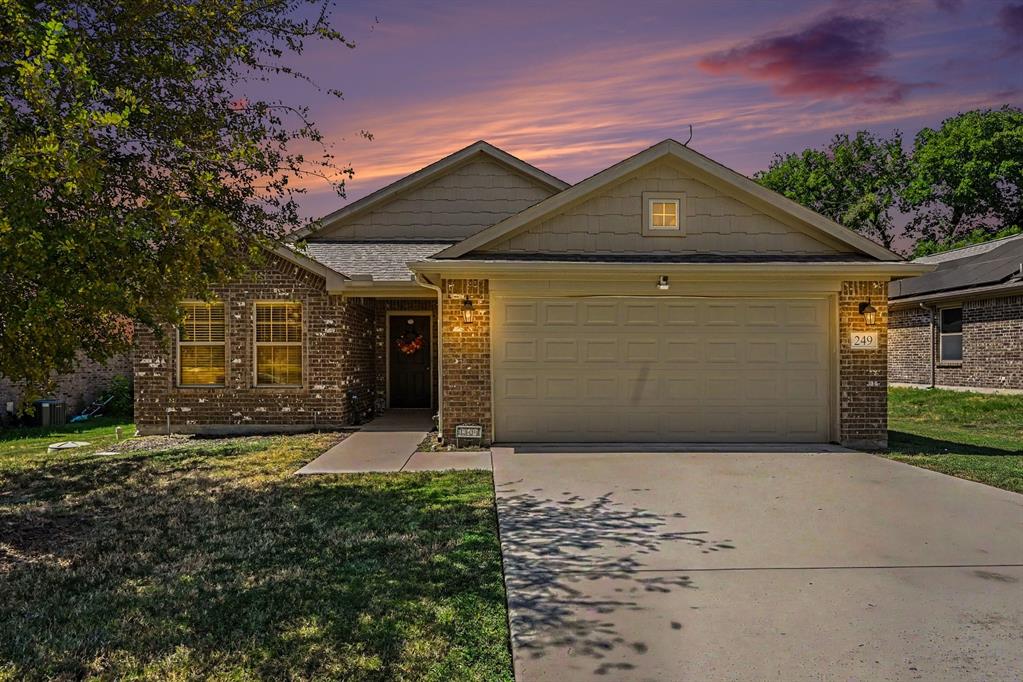 249 Walnut Bend Road Springtown, TX 76082 - Photo 1 of 29 Gallery Image 1