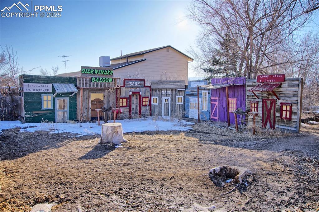 369 G Street Penrose, CO 81240 - Photo 37 of 37 a house view with a backyard space