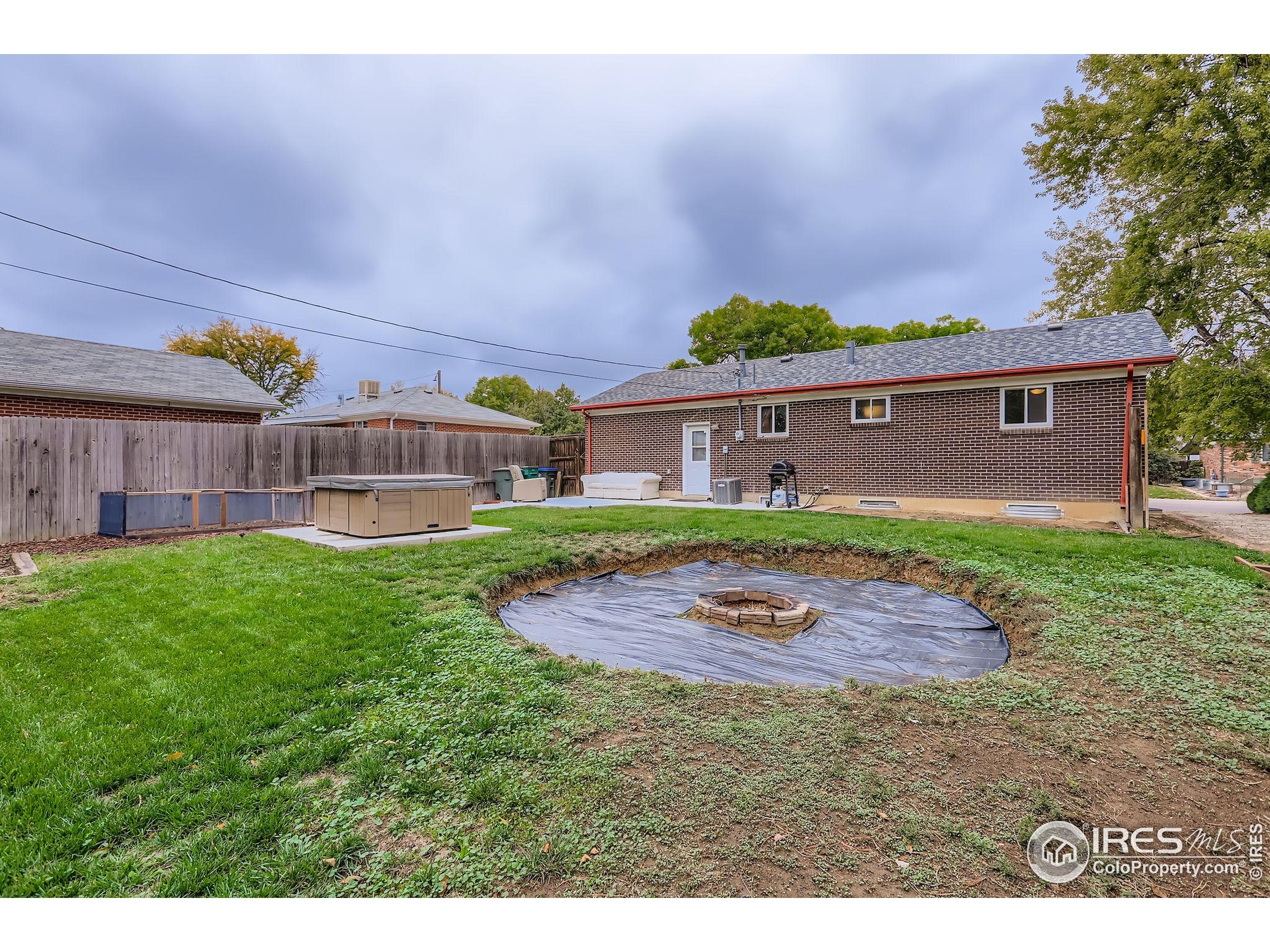 11816 Spring Drive Northglenn, CO 80233 - Photo 8 of 10 a view of outdoor space yard and house