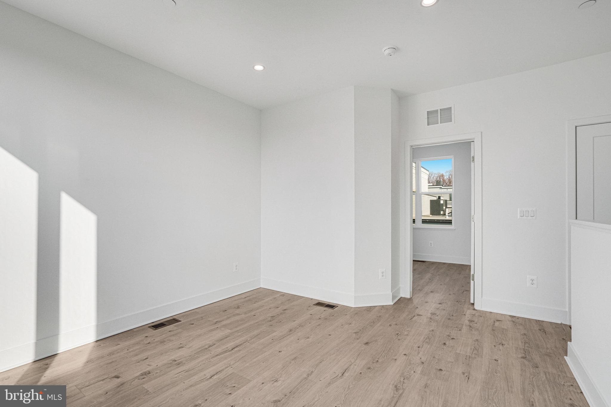 2058 Tysons Ridgeline Road Falls Church, VA 22043 - Photo 31 of 48