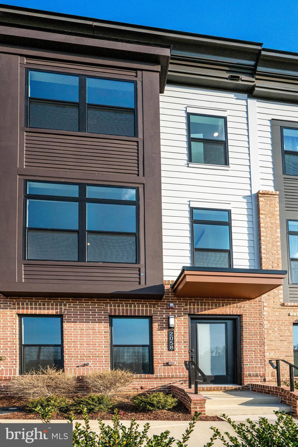 2058 Tysons Ridgeline Road Falls Church, VA 22043 - Photo 4 of 48 a front view of a house