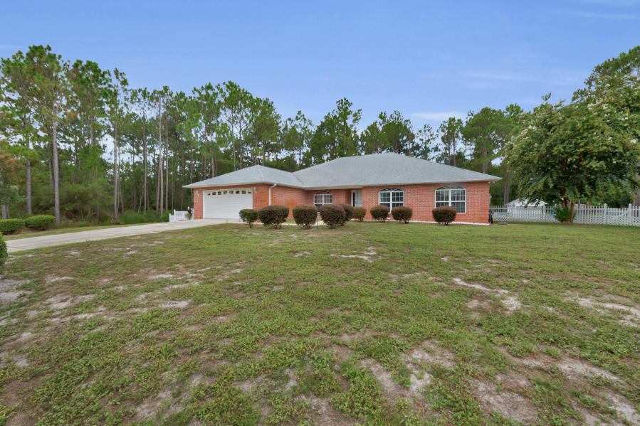 2499 Crescent Road Navarre, FL 32566 - Photo 4 of 47 20190720162141428555000000-o