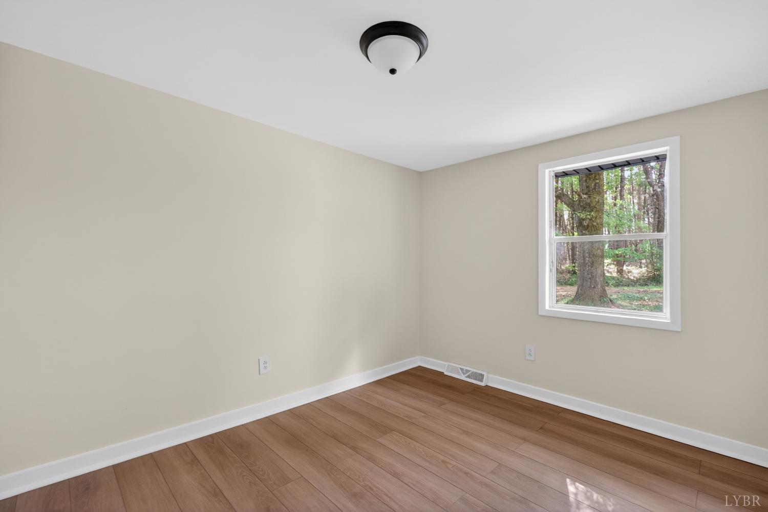 424 Rison Street Chatham, VA 24531 - Photo 20 of 34