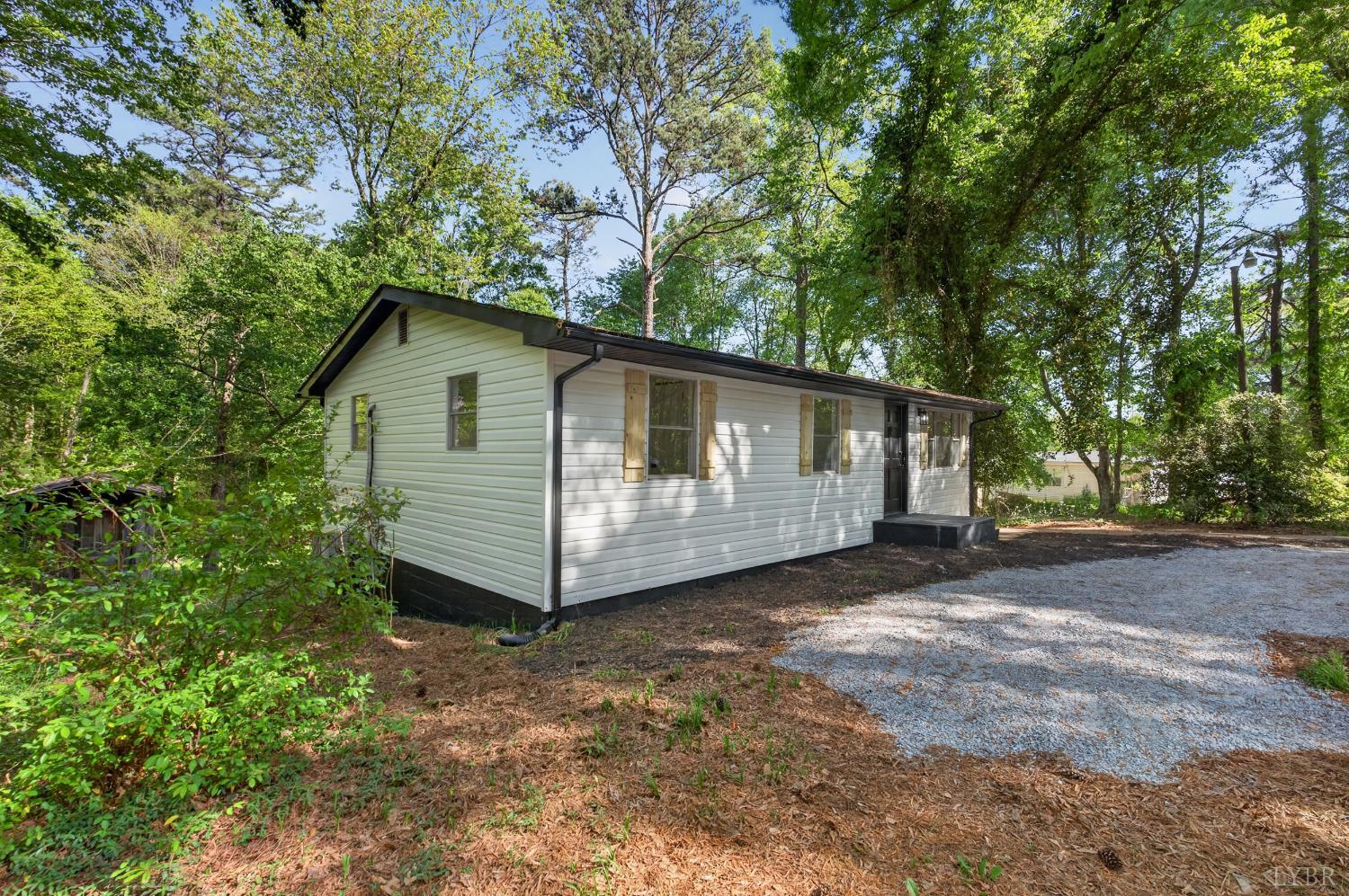 424 Rison Street Chatham, VA 24531 - Photo 27 of 34