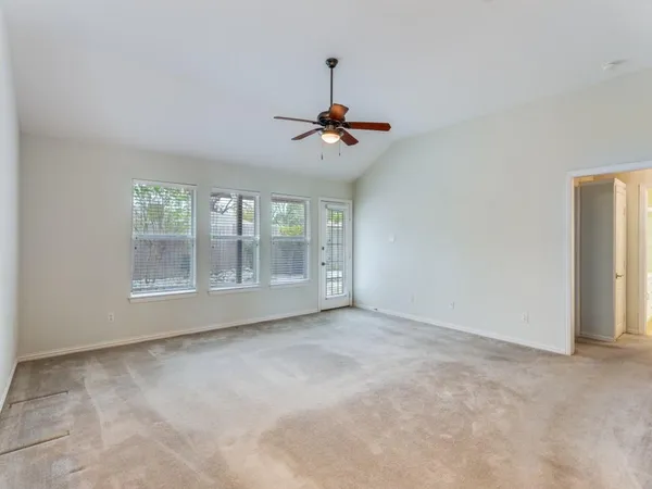 $258,900 | 1014 Teresa Court, Granbury, TX 76048