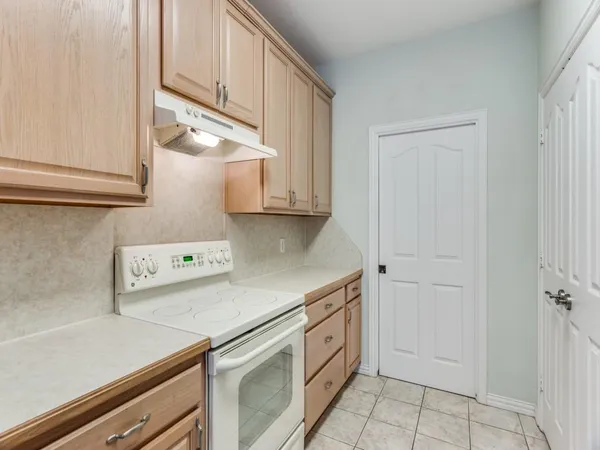 $258,900 | 1014 Teresa Court, Granbury, TX 76048