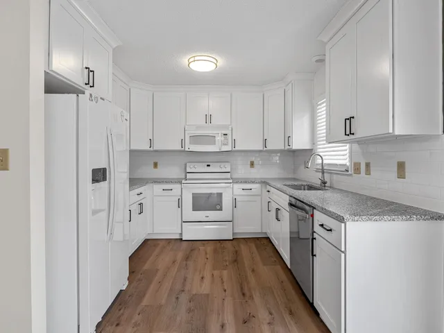 $234,900 | 214 Ashton Drive, Moore, SC 29369