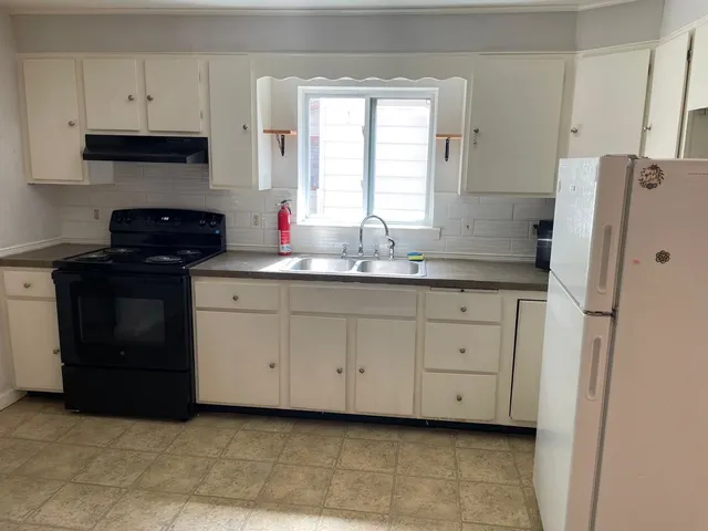 $2,240 | 71 Hickok Street, Winooski, VT 05404