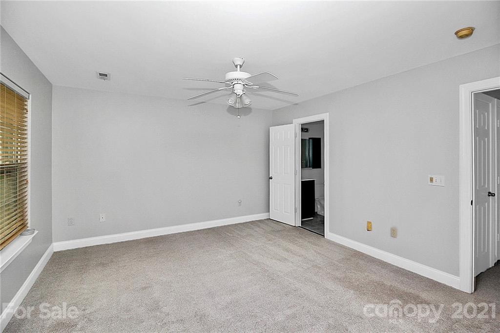 2476 Ryerson Court Charlotte, NC 28213 - Photo 14 of 37 Gallery Image 14