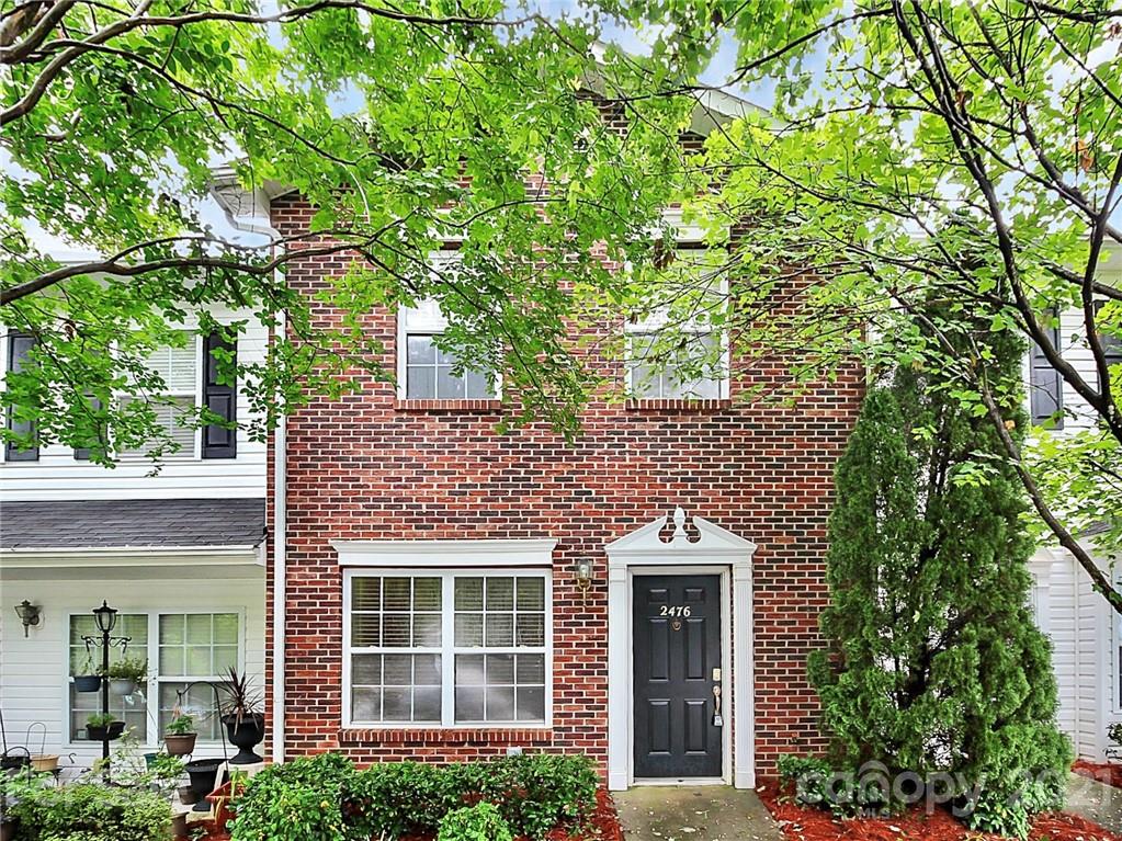 2476 Ryerson Court Charlotte, NC 28213 - Photo 3 of 37 Gallery Image 3
