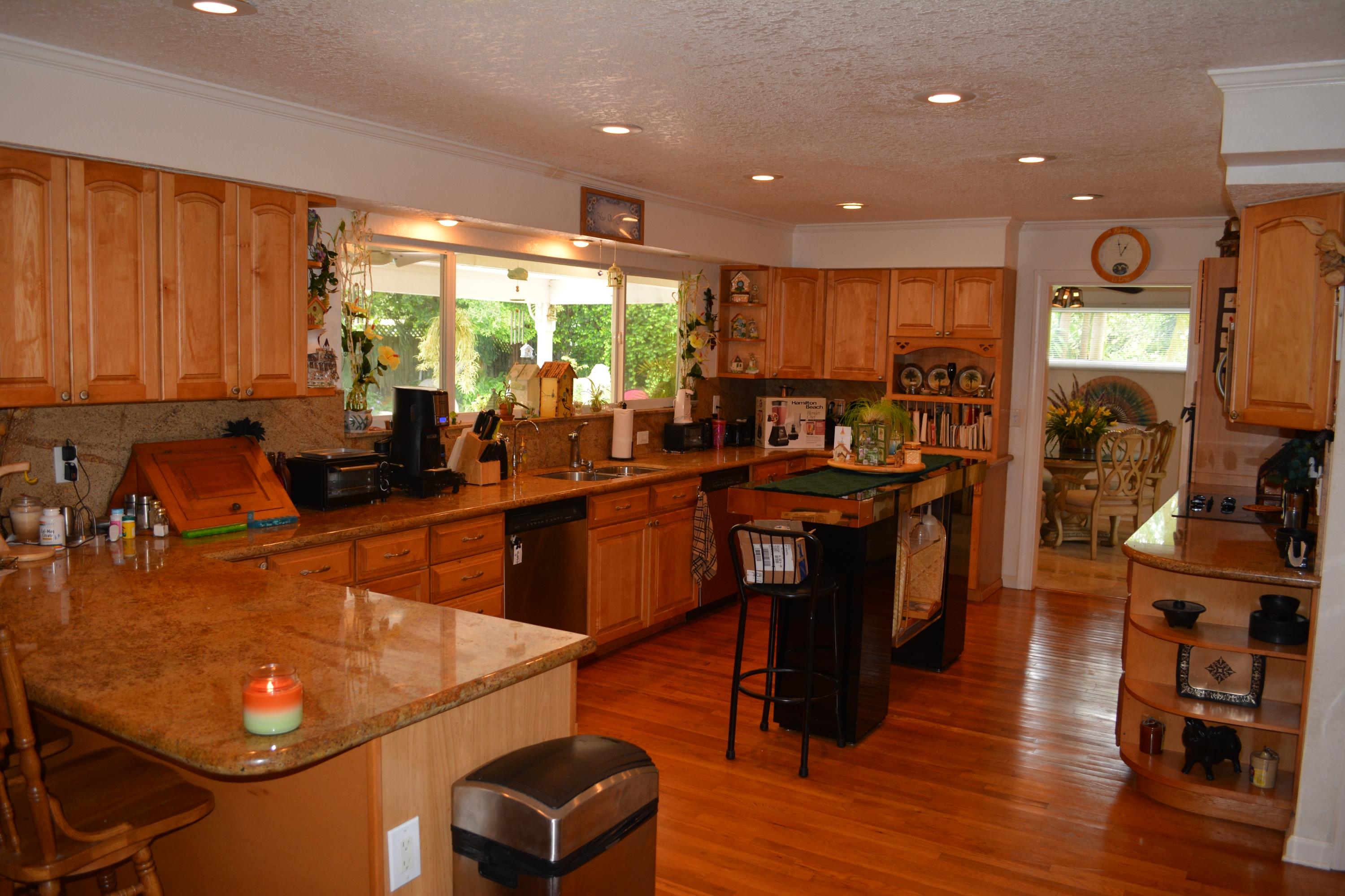 1400 Hermosa Road Boca Raton, FL 33486 - Photo 10 of 24 Kitchen