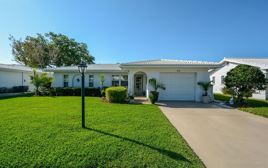 4010 Chinaberry Road Bradenton, FL 34208 - Photo 1 of 1 Gallery Image 1