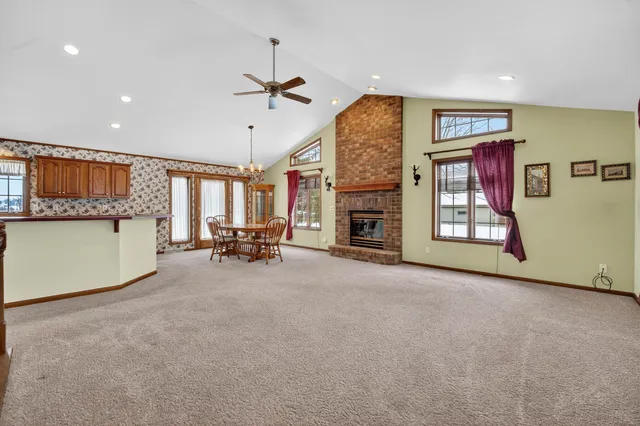 $339,900 | 885 Driftwood Drive, Brillion, WI 54110