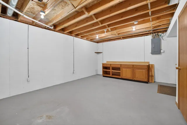 $339,900 | 885 Driftwood Drive, Brillion, WI 54110