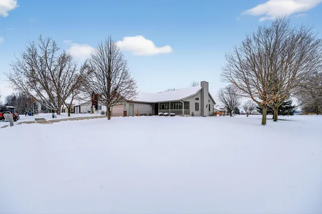 $339,900 | 885 Driftwood Drive, Brillion, WI 54110