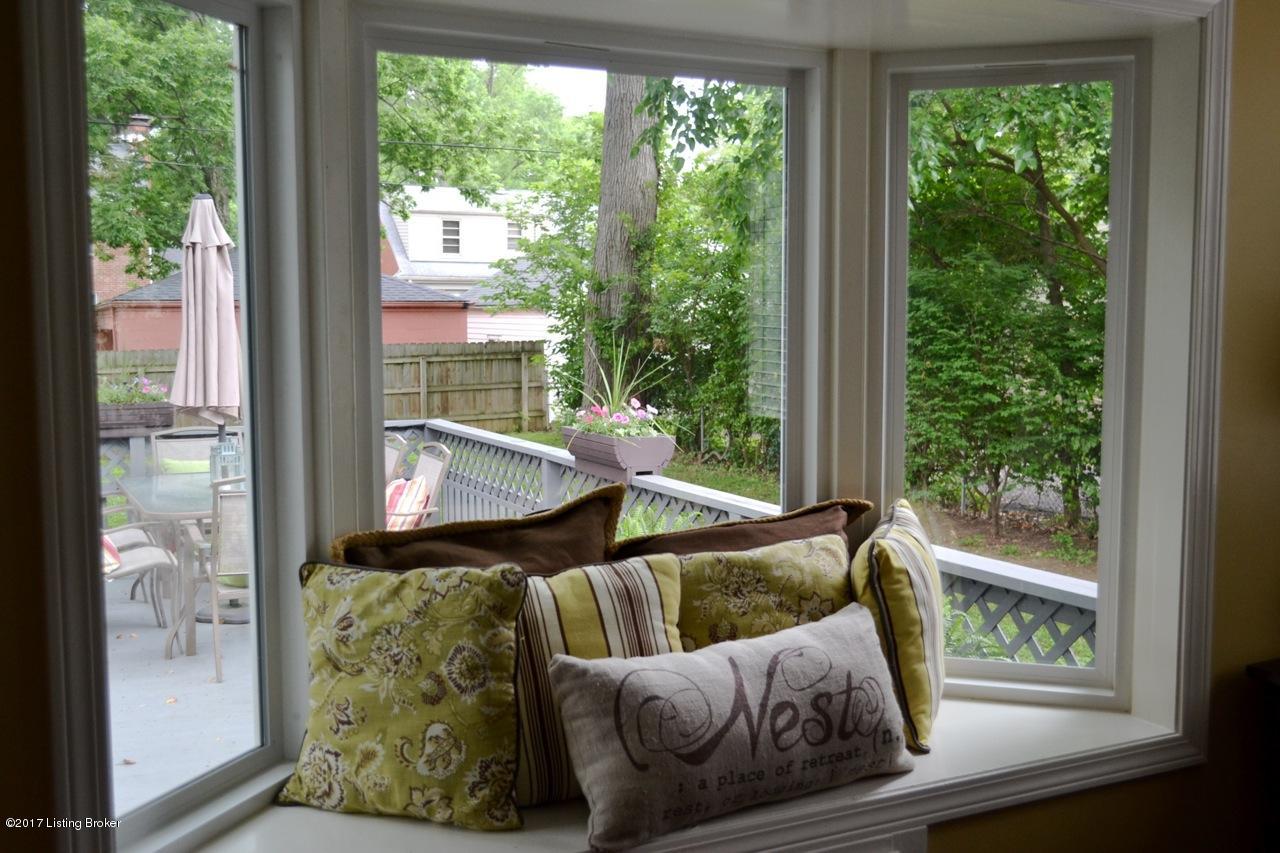 204 Ring Road Louisville, KY 40207 - Photo 20 of 50 aring55