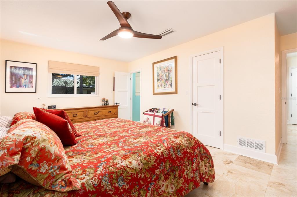 1104 South Riverside Drive Edgewater, FL 32132 - Photo 16 of 44