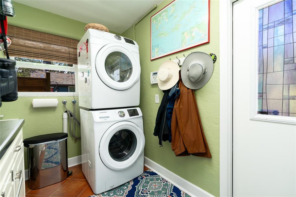 1104 South Riverside Drive Edgewater, FL 32132 - Photo 25 of 44