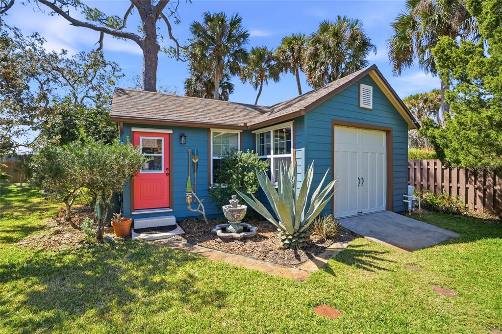 1104 South Riverside Drive Edgewater, FL 32132 - Photo 32 of 44