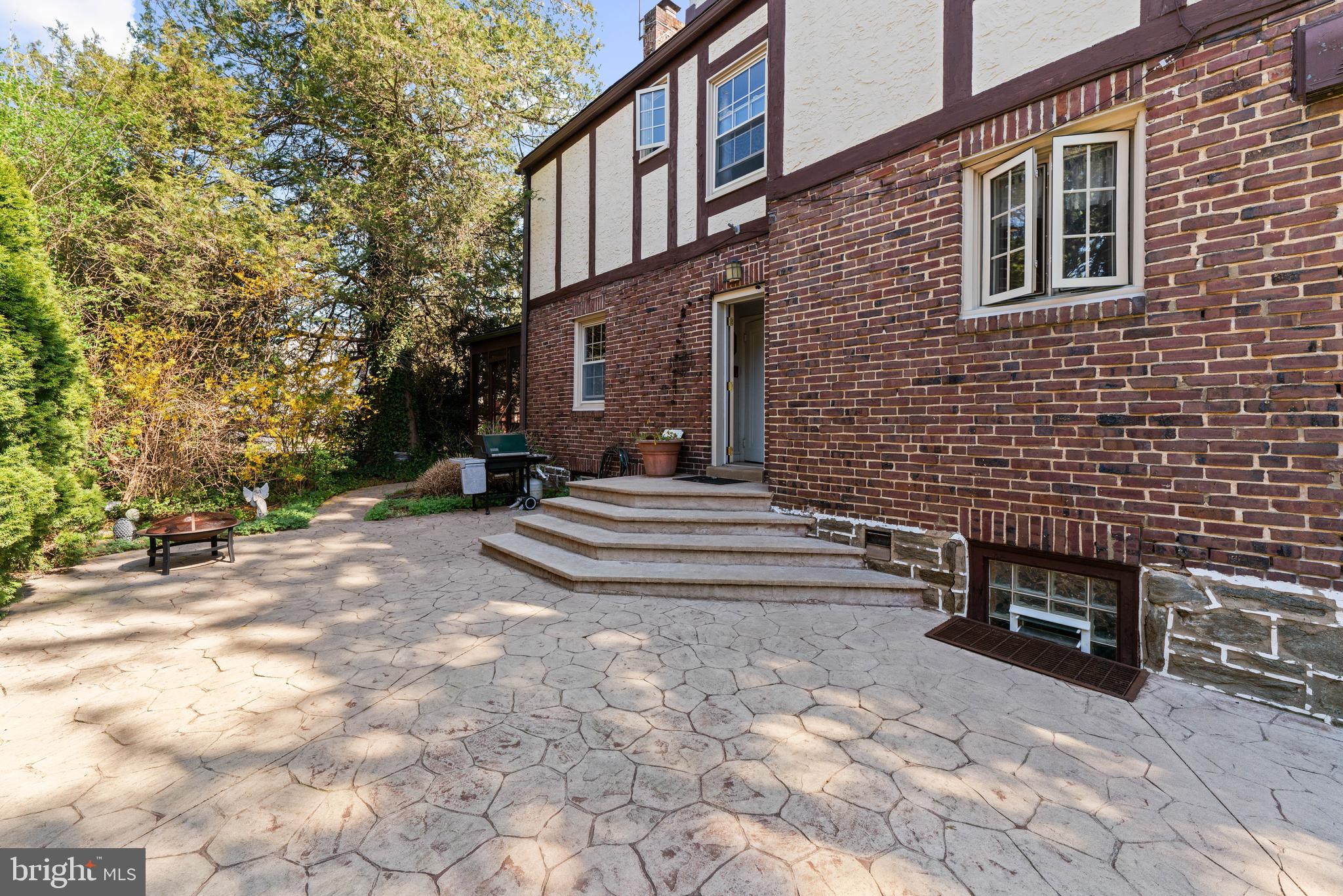 317 Steel Road Havertown, PA 19083 - Photo 32 of 41 Gallery Image 32