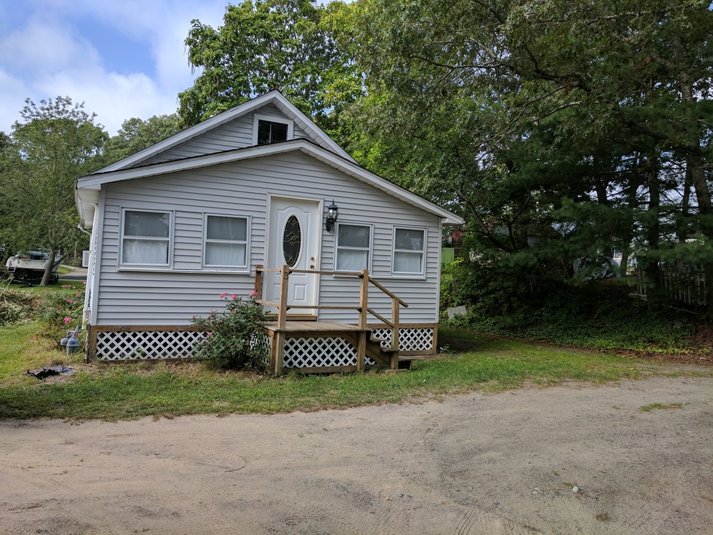 3 Cliff Avenue Wareham, MA 02571 - Photo 1 of 6 Gallery Image 1