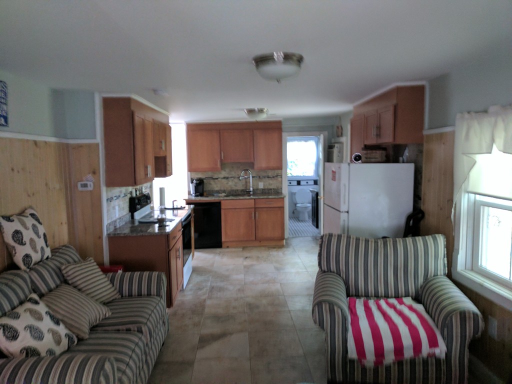 3 Cliff Avenue Wareham, MA 02571 - Photo 4 of 6 Gallery Image 4